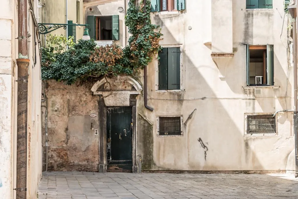 Casa Dell'Artista Apartment Venice